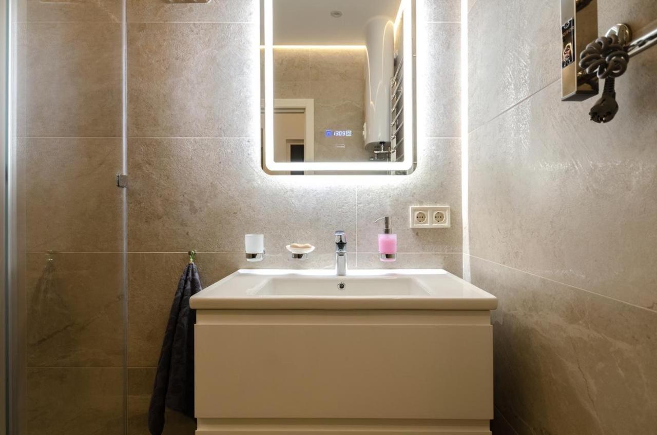 Apartament Mini-Smart 1 Kijów Zewnętrze zdjęcie